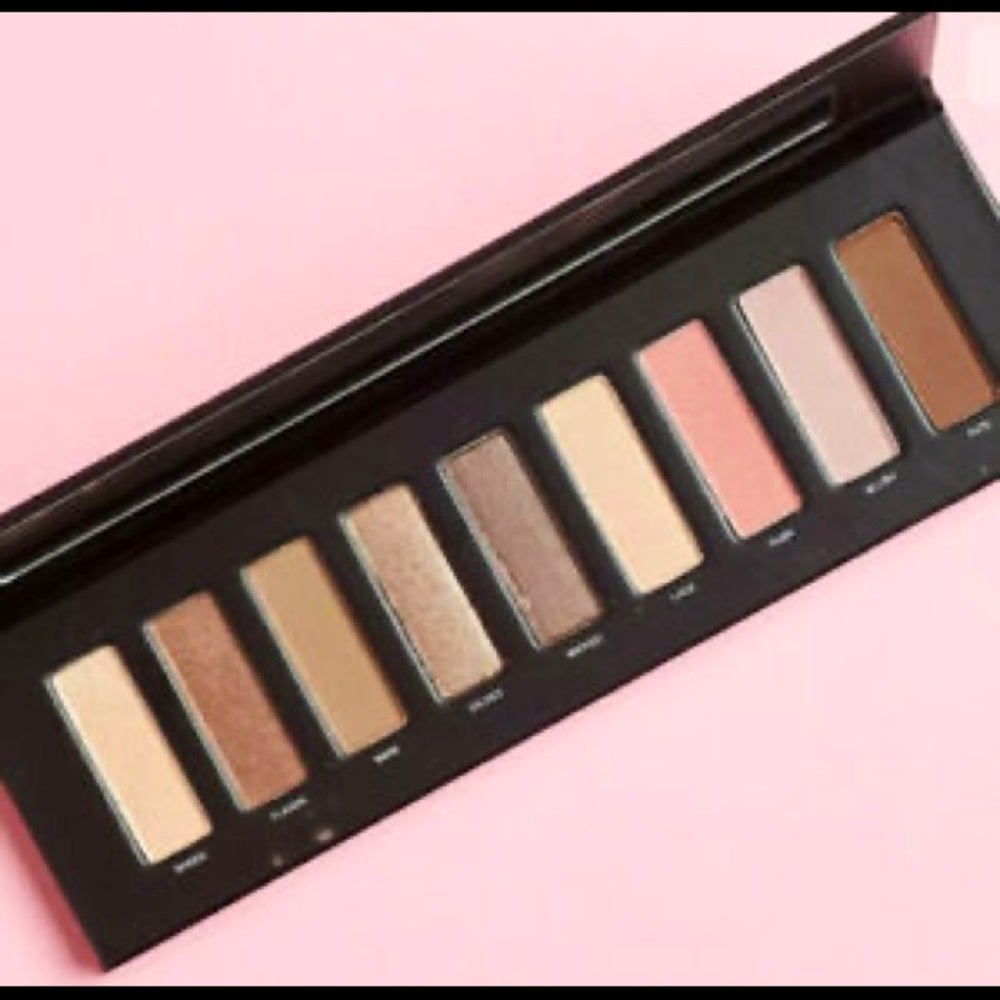 studio makeup palette